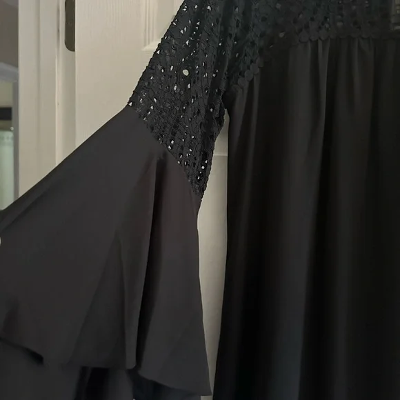 Lilly Pulitzer shift dress. Black. - Picture 4 of 5